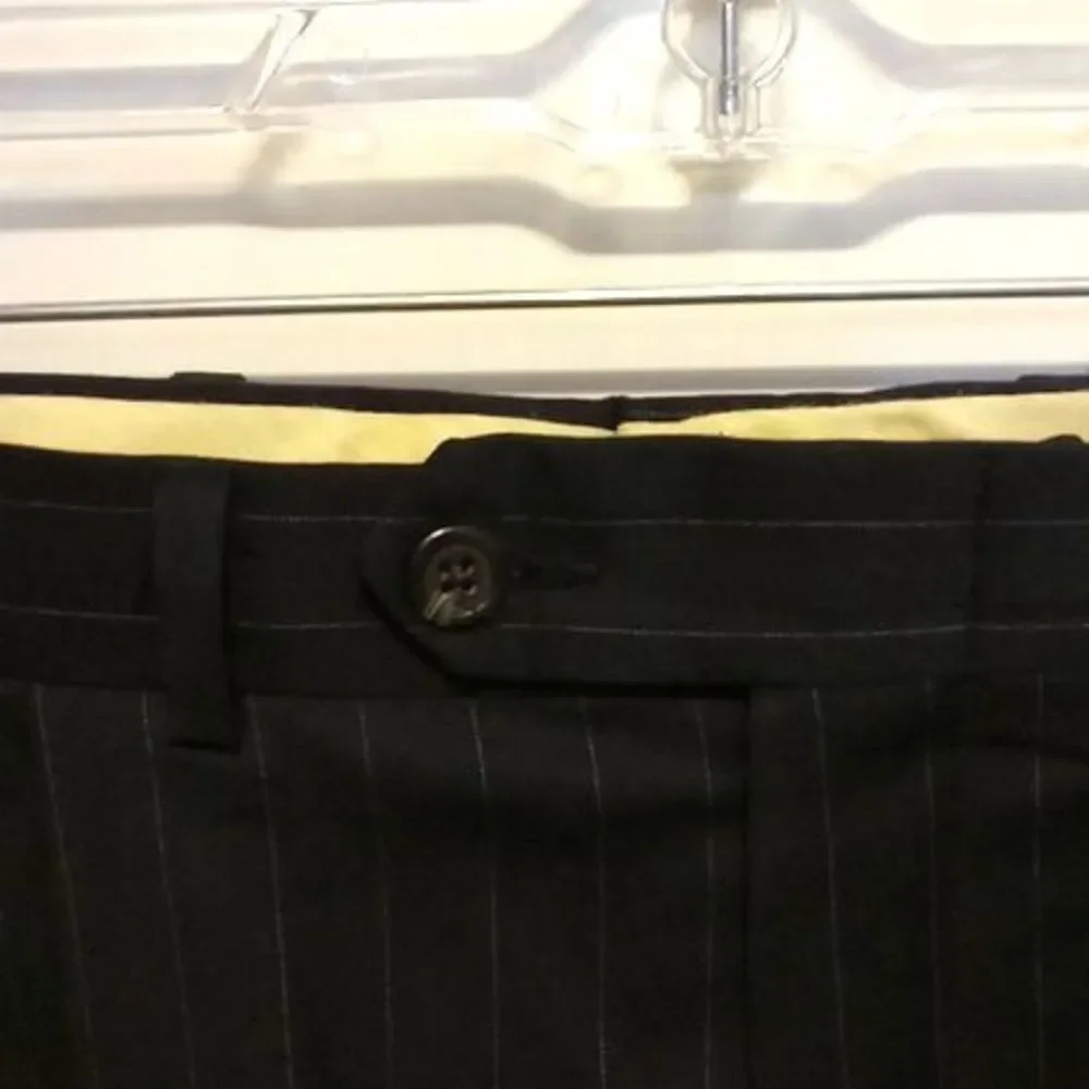 Lauren by Ralph Lauren Wool Pinstripe Suit Navy Blue Size 44‎